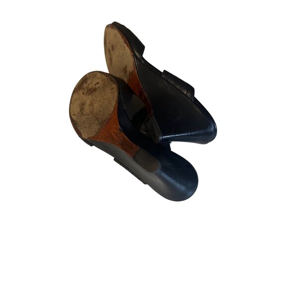 Cole Haan black slip on leather heels size 6B - Picture 6 of 6